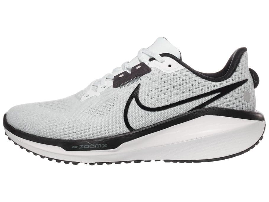 Nike Vomero 17, men's shoe, side profile