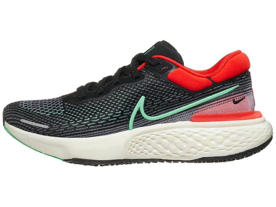 Nike ZoomX Invincible Run Flyknit, mens shoe, side profile