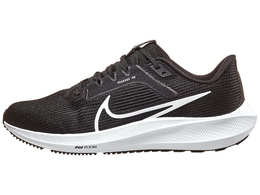 Nike Pegasus 40, men's shoe, side profile